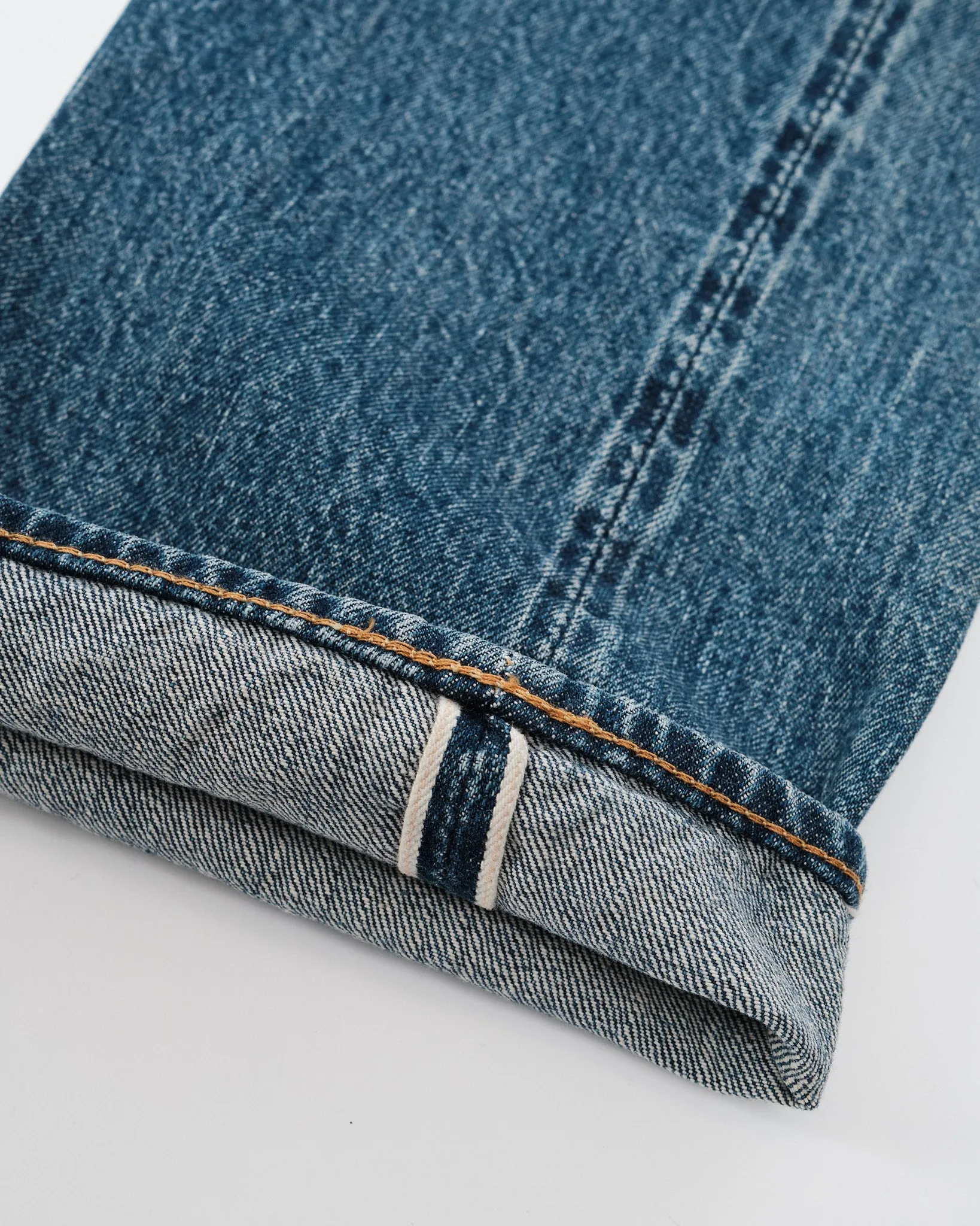 107 Ivy Fit Selvedge Denim Jeans 2 Year Wash