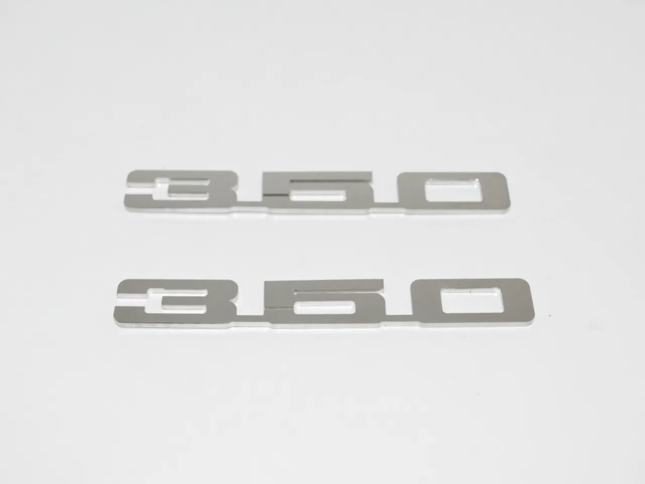 350 Fender Emblems