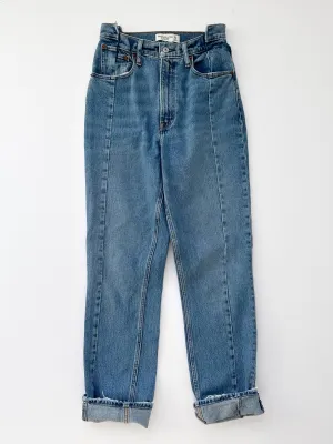 Abercrombie Curvy Love Ultra High Rise 90s Straight Jeans - 2/26