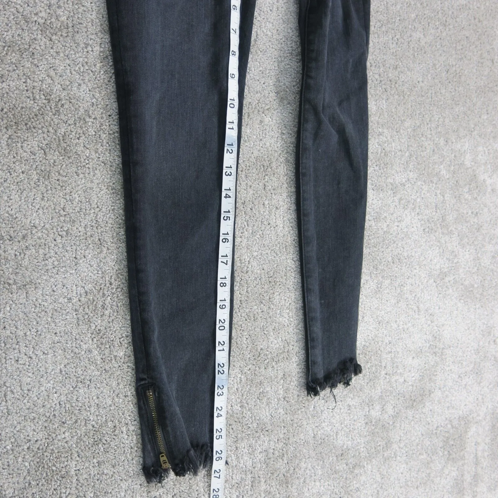 American Eagle Womens Jeans Skinny Leg Mid Rise Ankle Zip Pockets Black Size 4