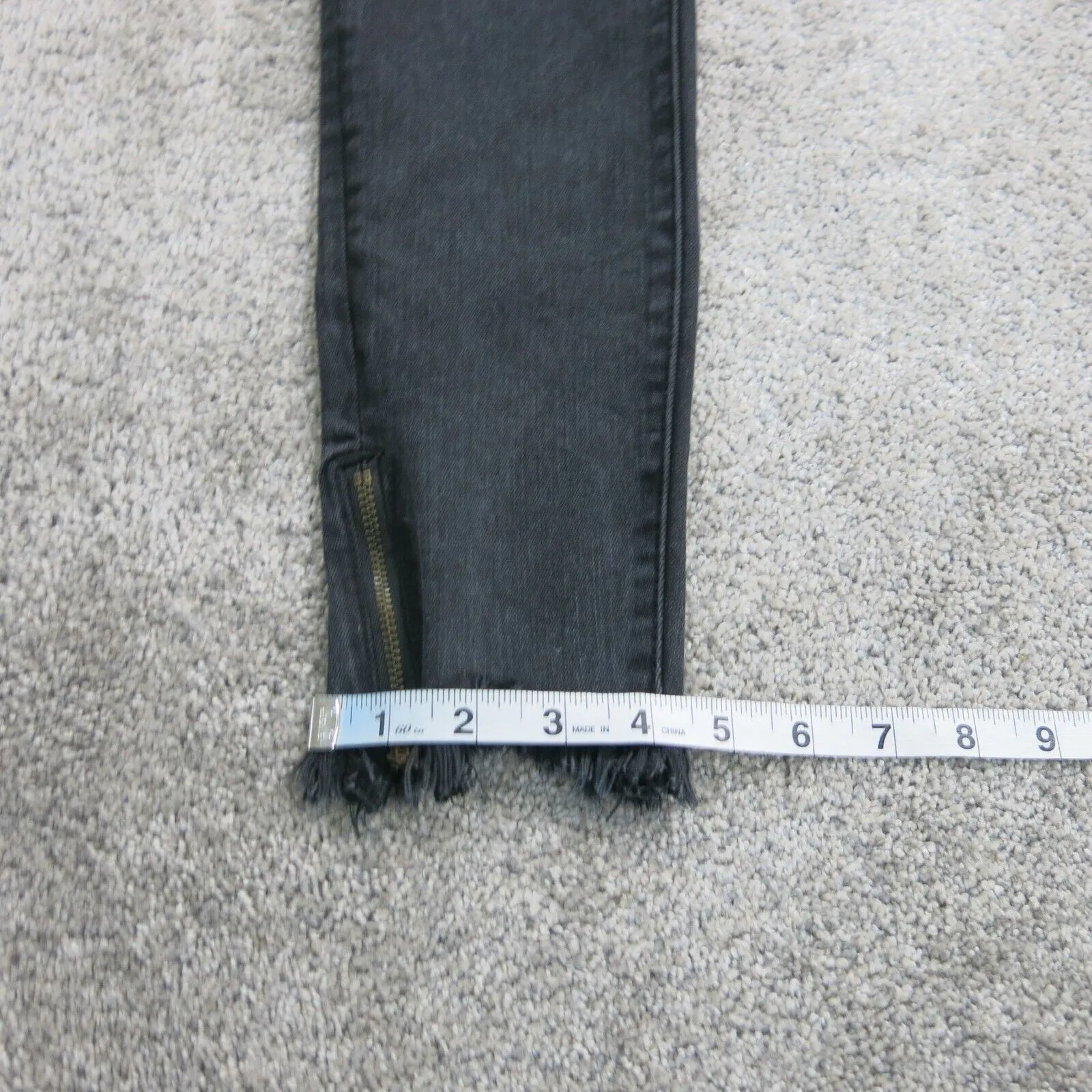 American Eagle Womens Jeans Skinny Leg Mid Rise Ankle Zip Pockets Black Size 4