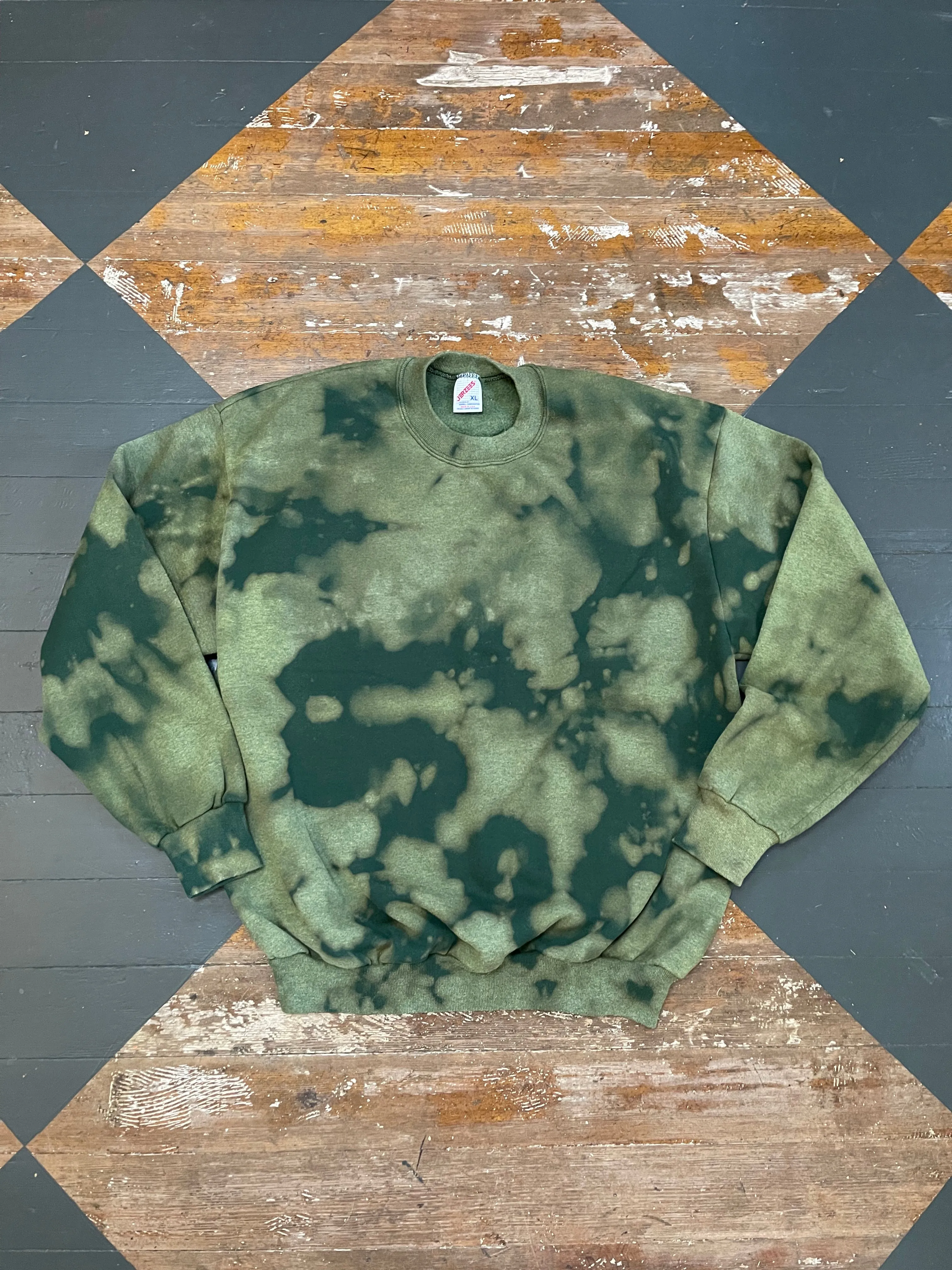 BLEACHED SWEATSHIRT - XLARGE