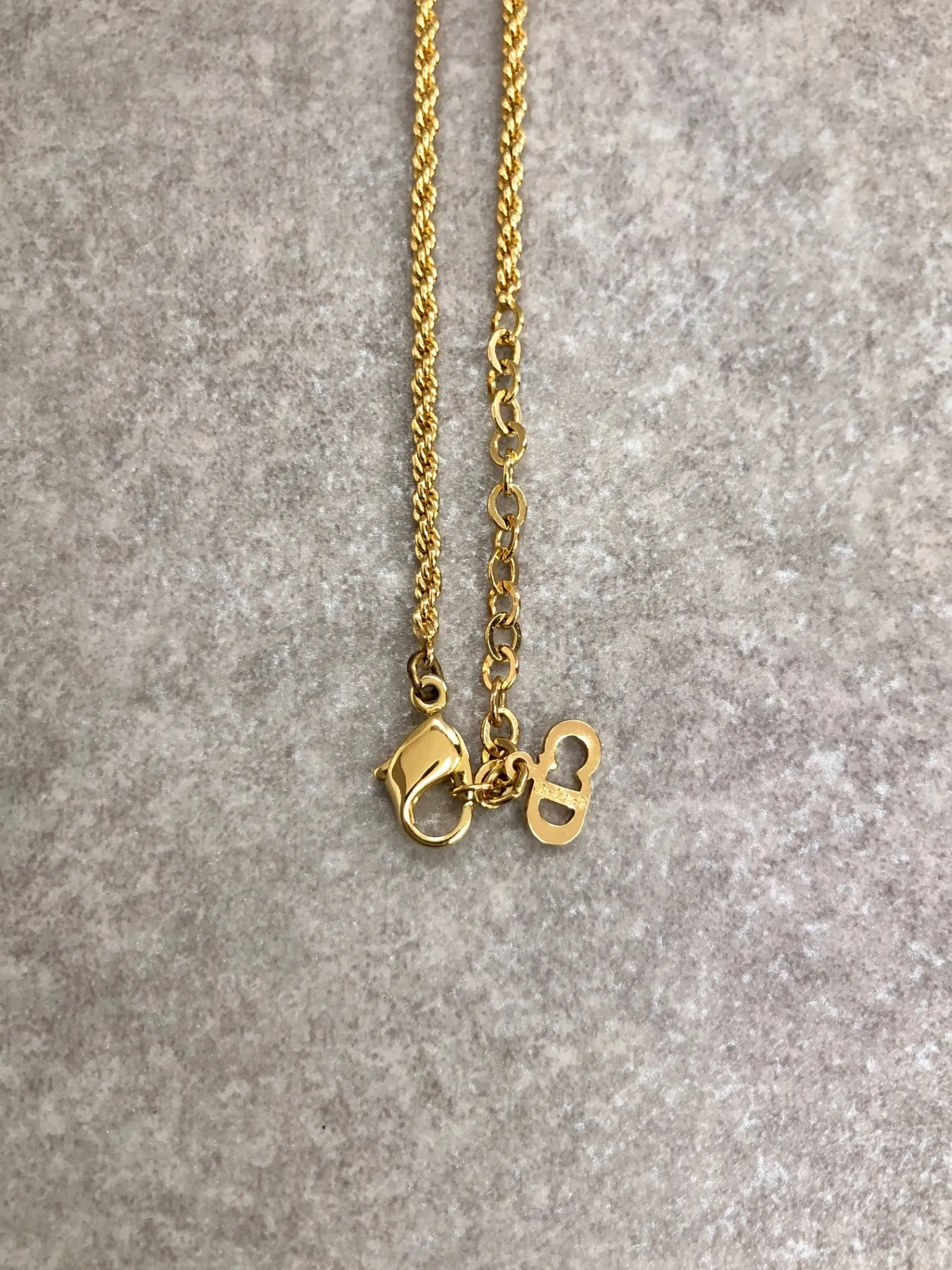 Christian Dior Emblem Rhinestone Necklace Gold Vintage vcjfee