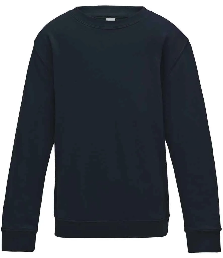 Christmas Sweatshirt Embroidered With Tractor Santa Hat Design