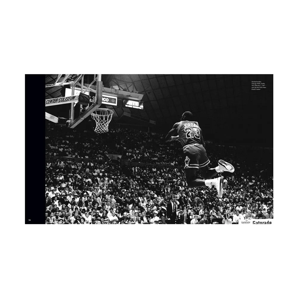 Courtside: 40 Years of NBA Photography