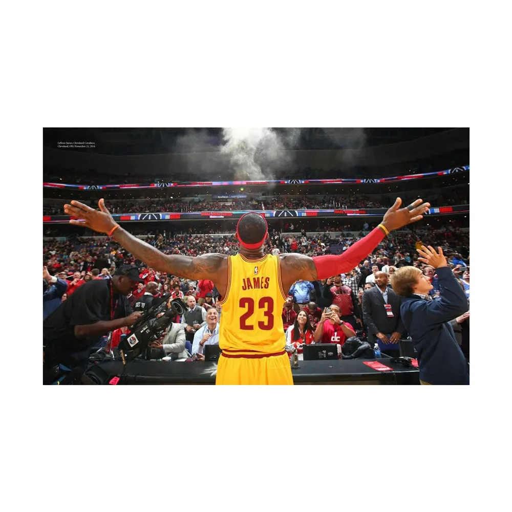 Courtside: 40 Years of NBA Photography