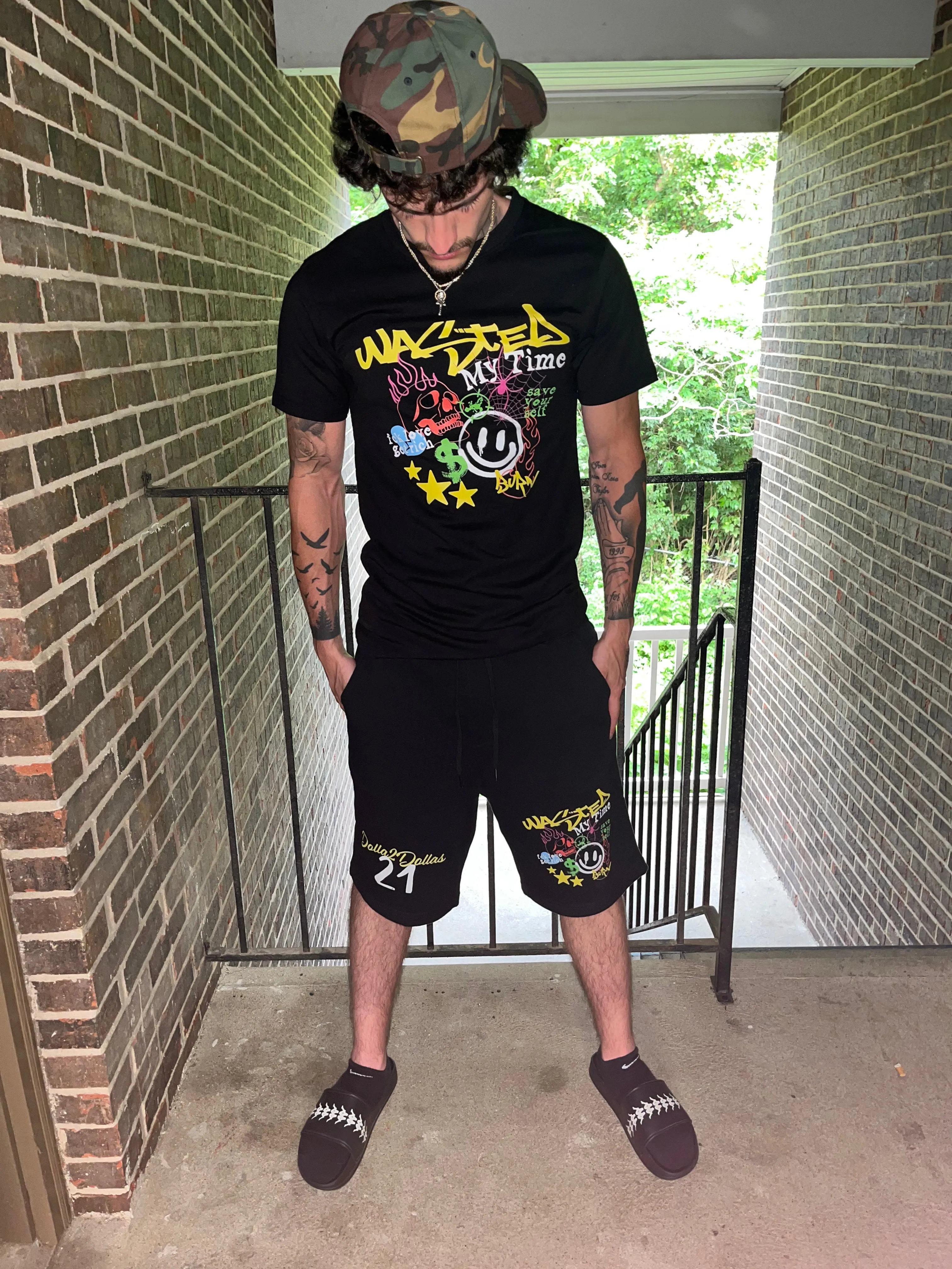 D2D™ | Fck Love, Get Rich Shorts