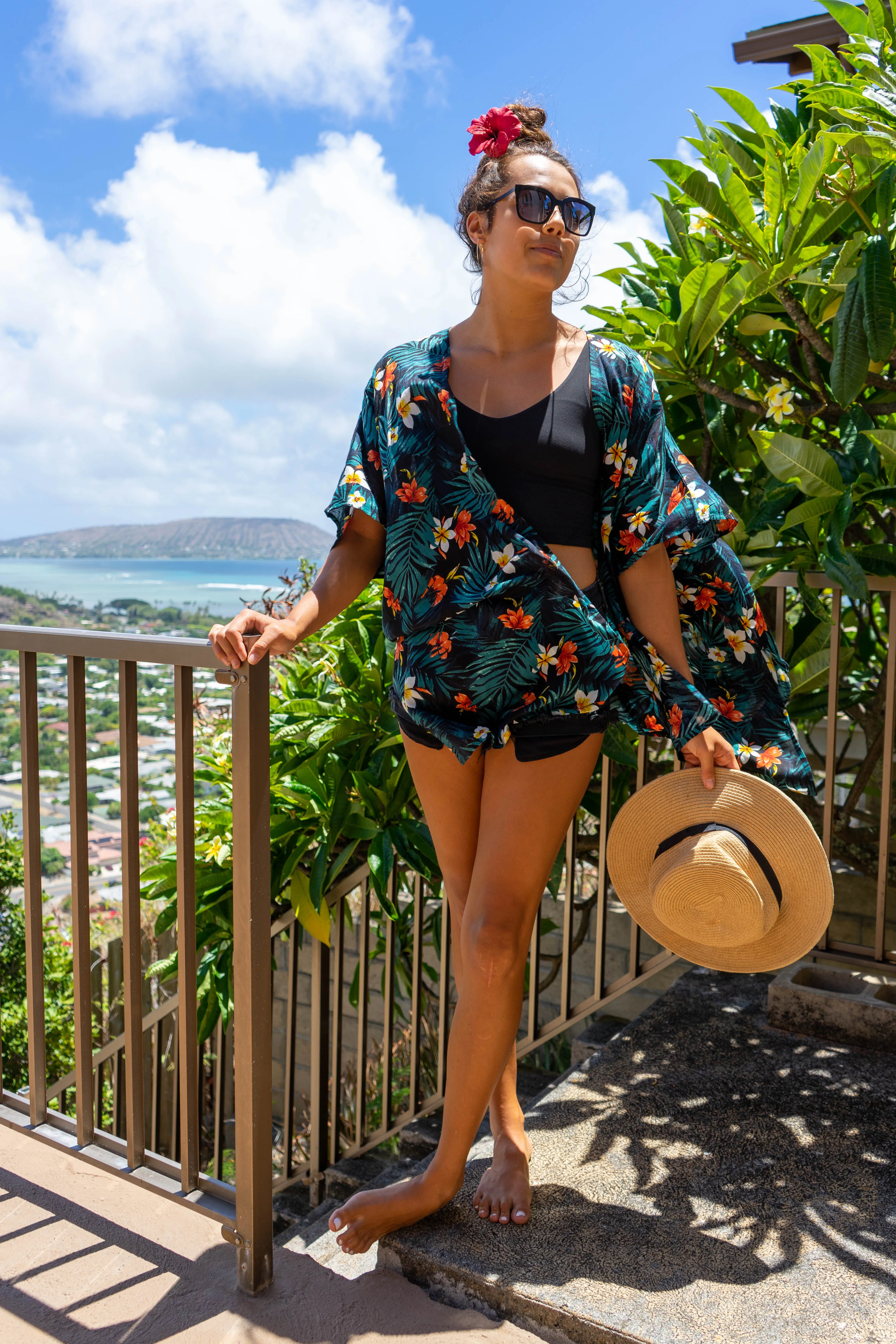 Island Elegance: Aloha Kimono Coverups