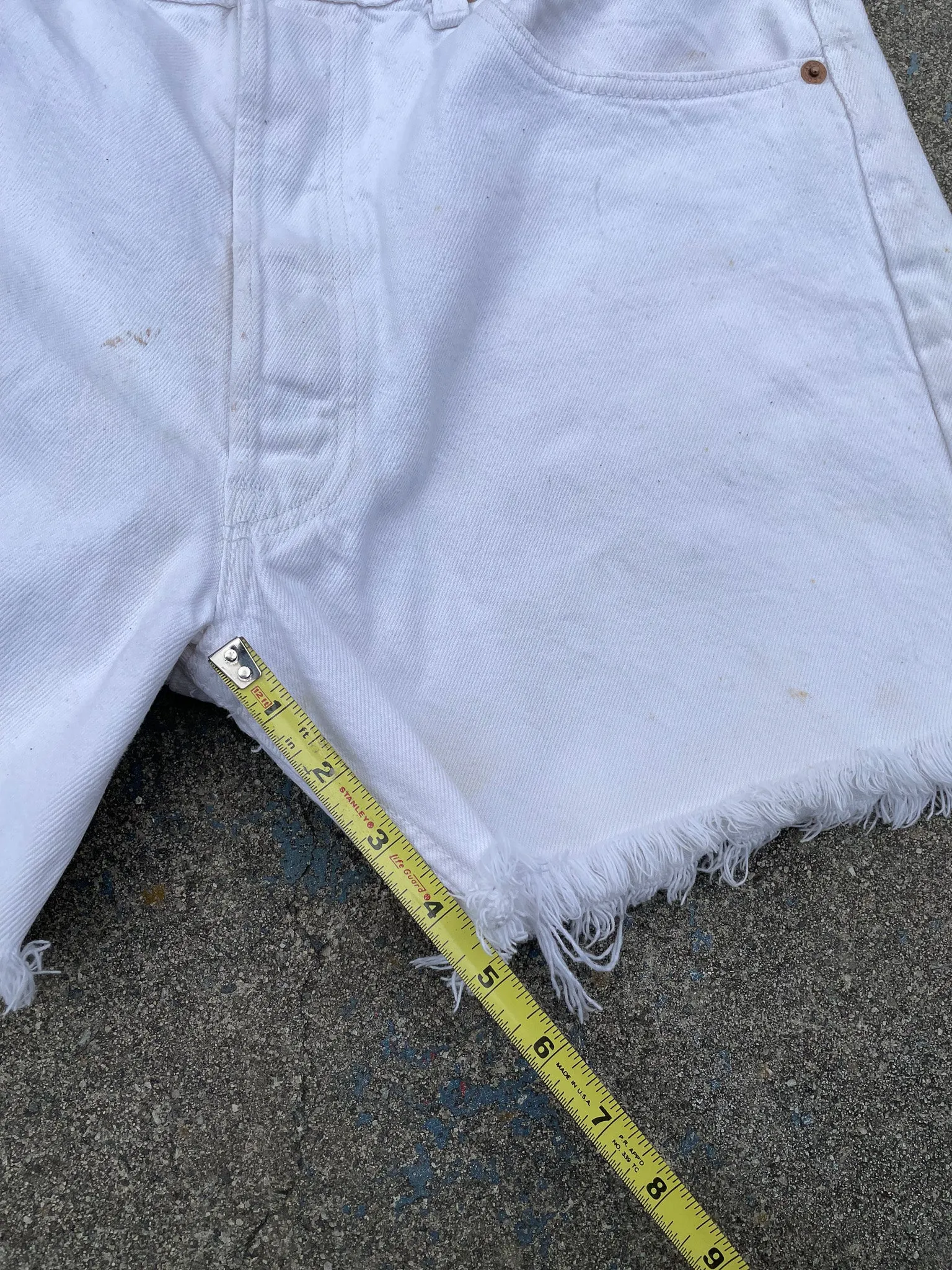 Levi's Cutoff Shorts—[32]