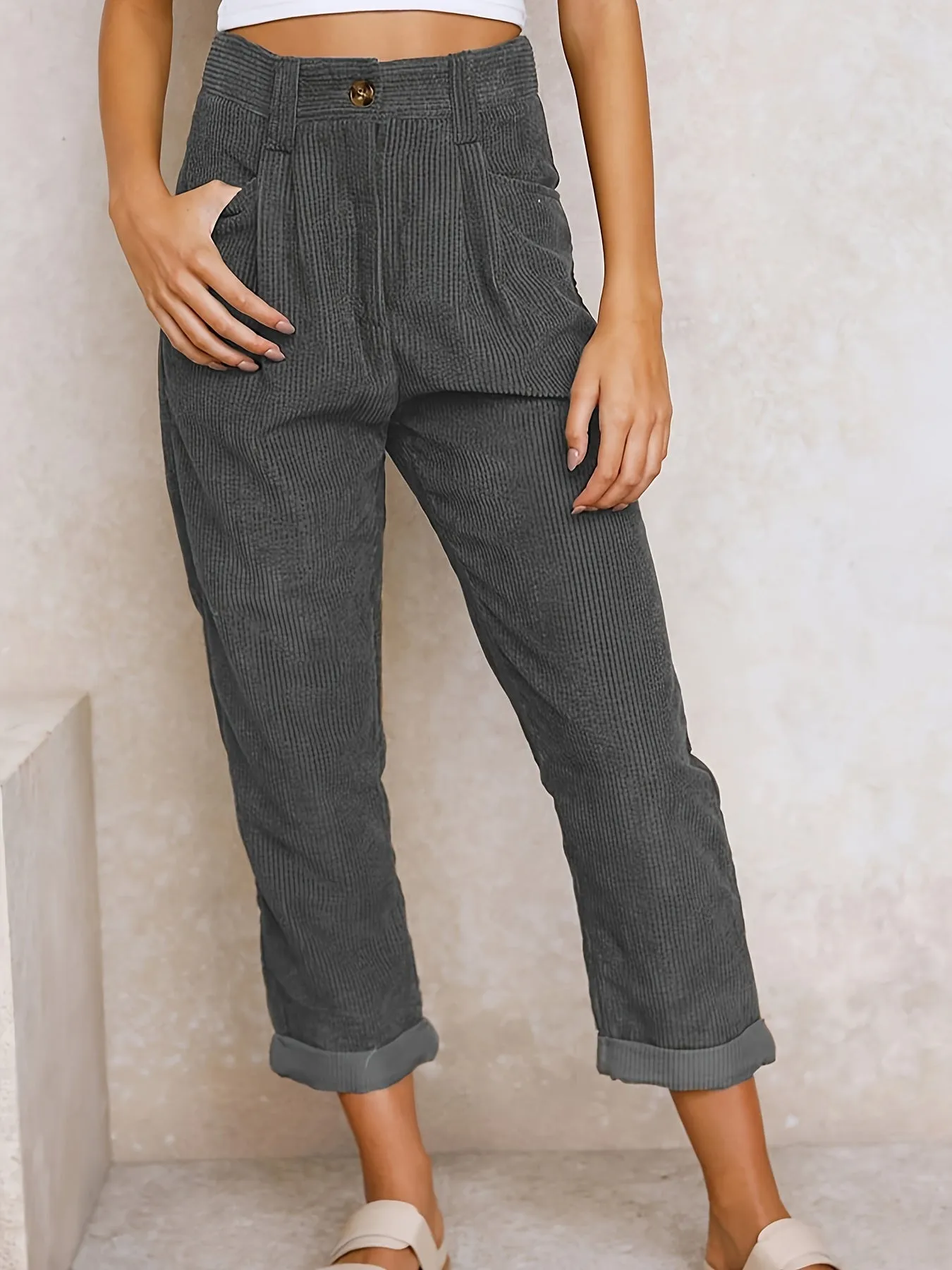 Maelys – Corduroy Trousers with Straight Legs