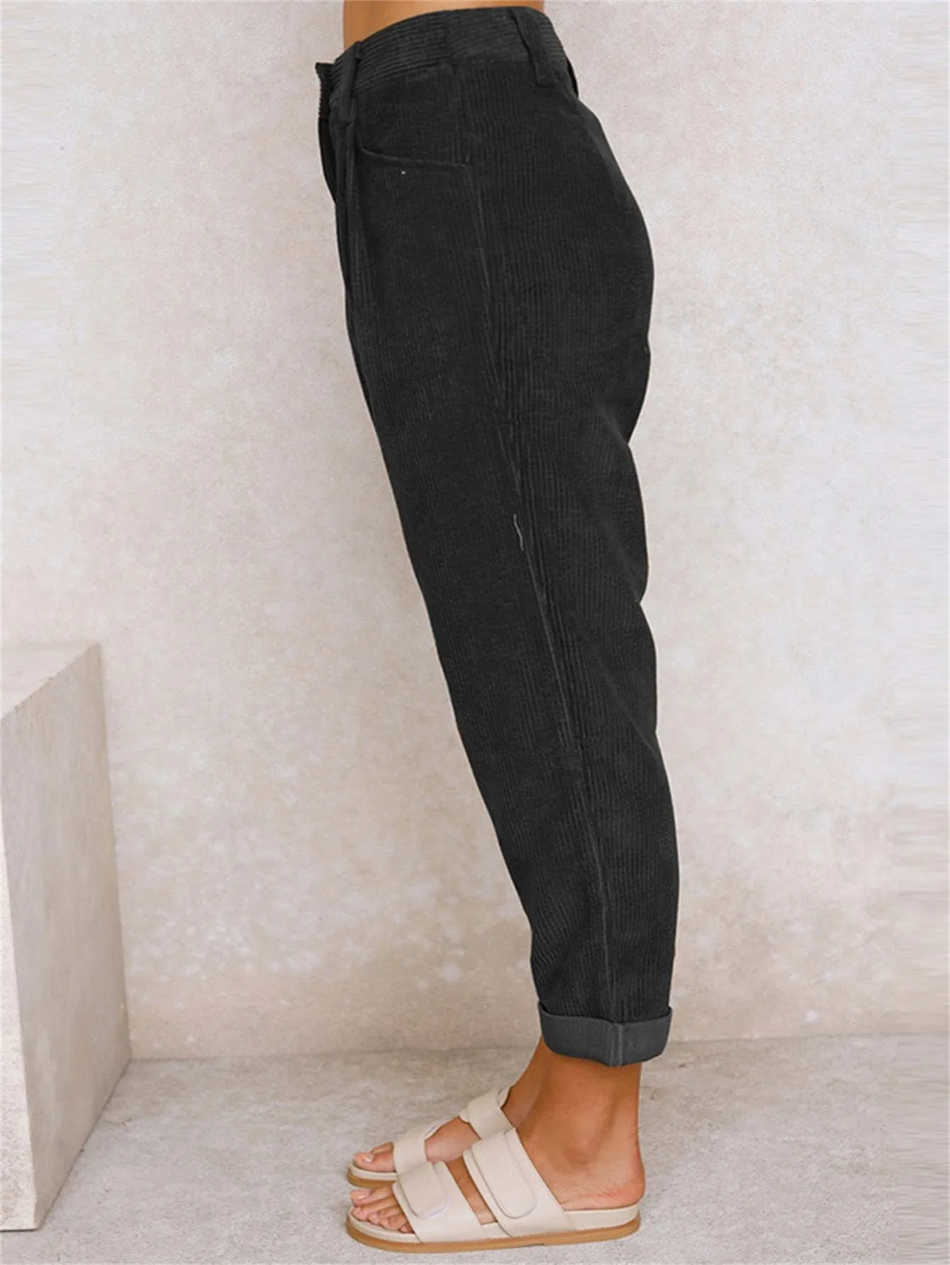 Maelys – Corduroy Trousers with Straight Legs
