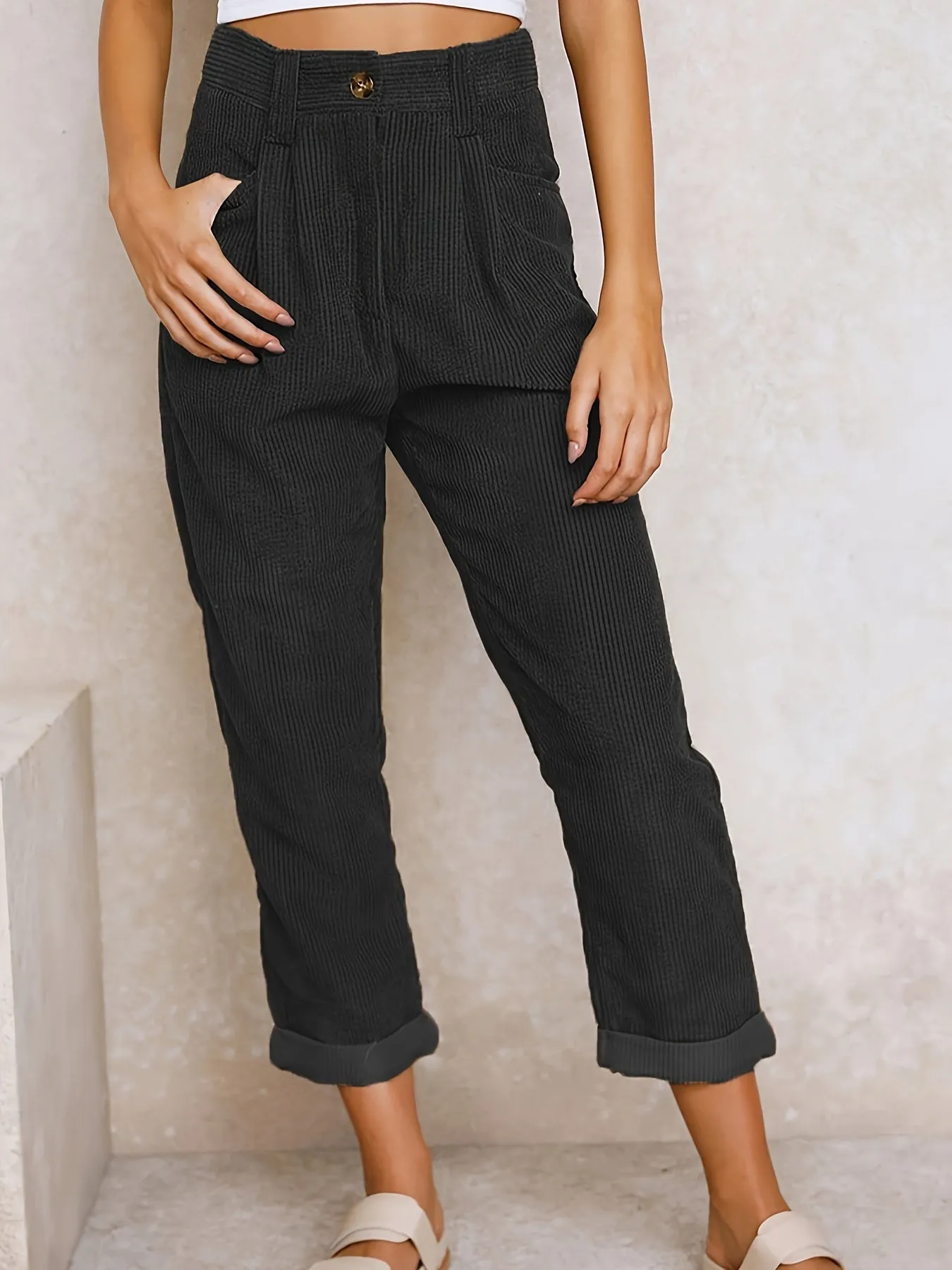 Maelys – Corduroy Trousers with Straight Legs