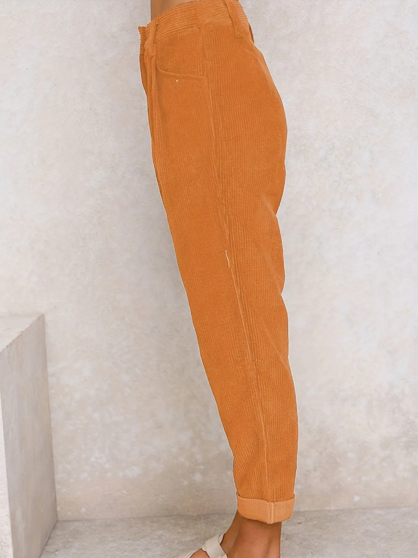 Maelys – Corduroy Trousers with Straight Legs