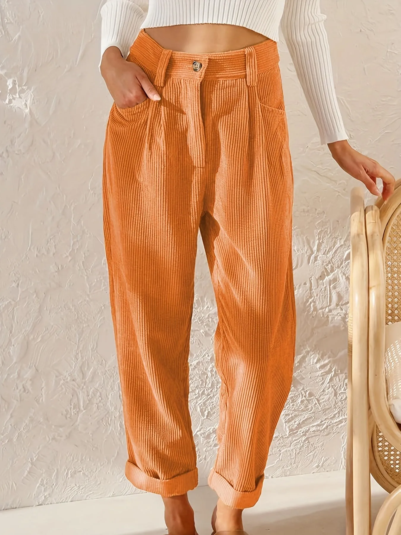 Maelys – Corduroy Trousers with Straight Legs