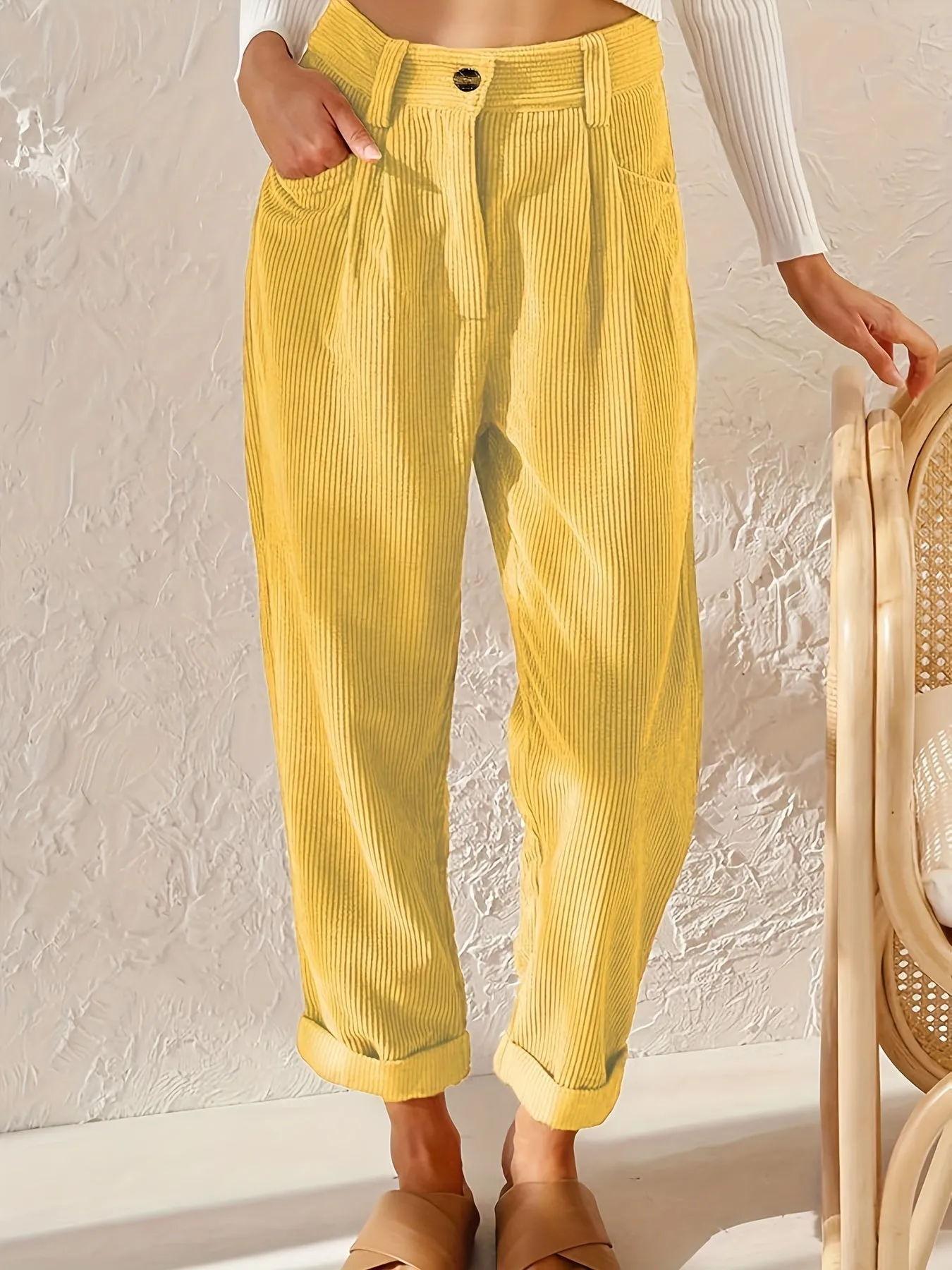 Maelys – Corduroy Trousers with Straight Legs