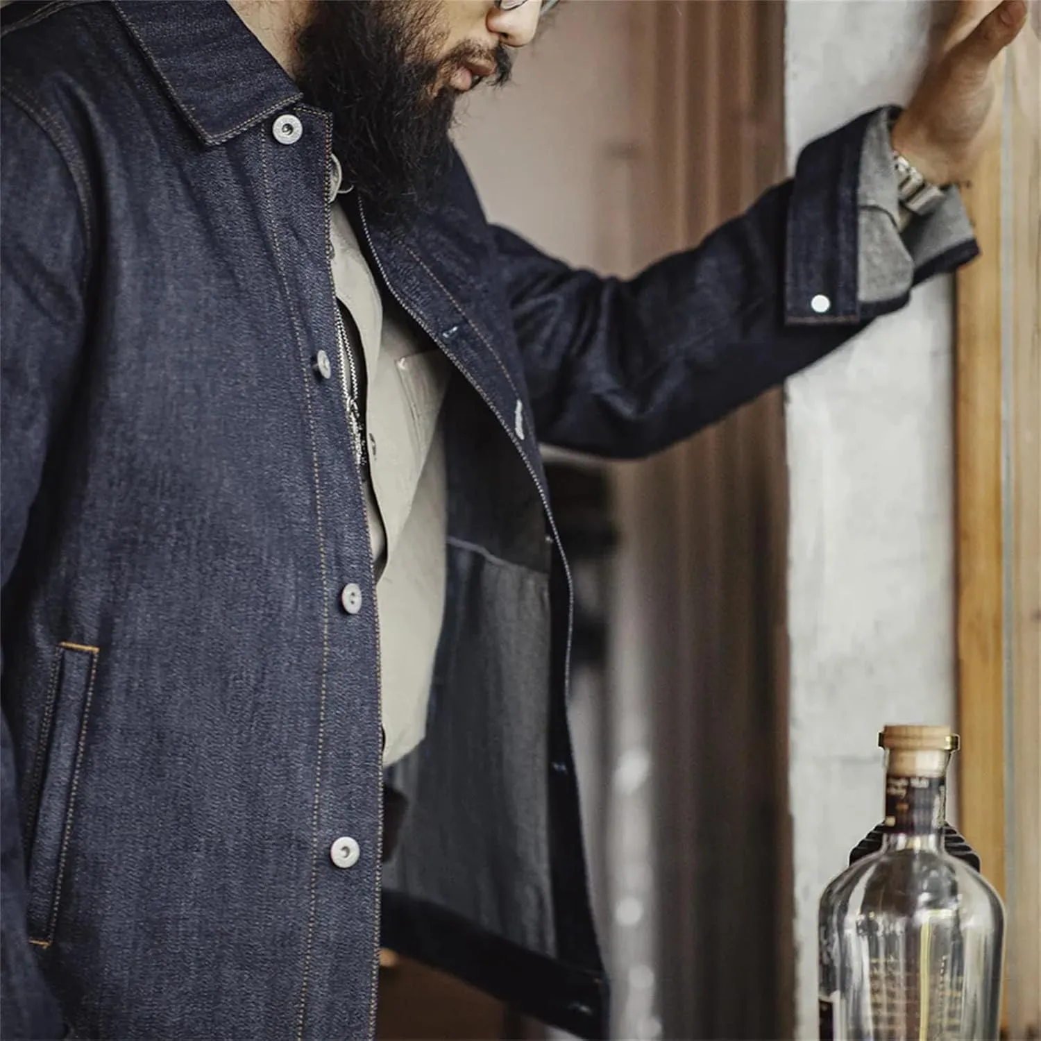Men's Denim Jacket Vintage Lapel Denim Coat Classic Trucker Style Slim Fit Casual Outerwear