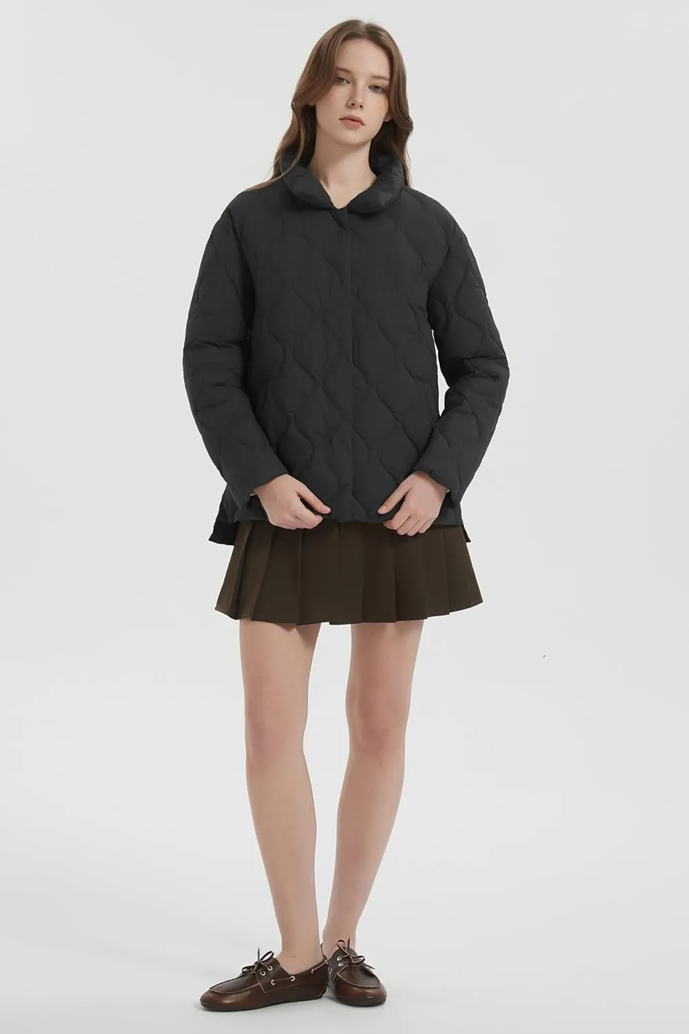 Orolay Women's Oversized Puffer Jacket Lightweight Quilted Down Coat Water Repellent Casual Outerwear