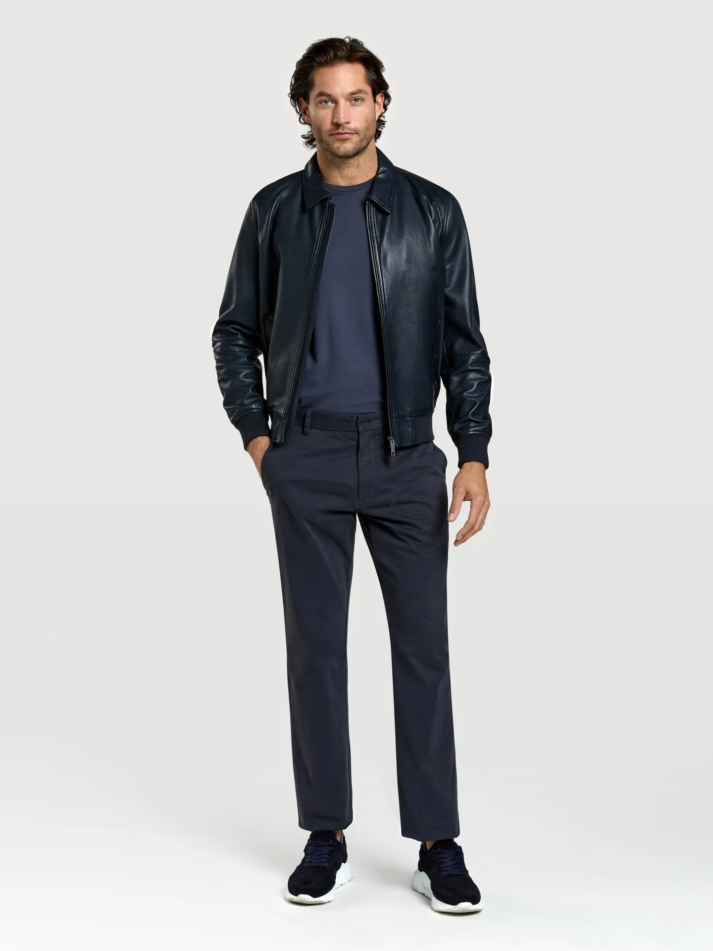 Regular fit basic chino trousers