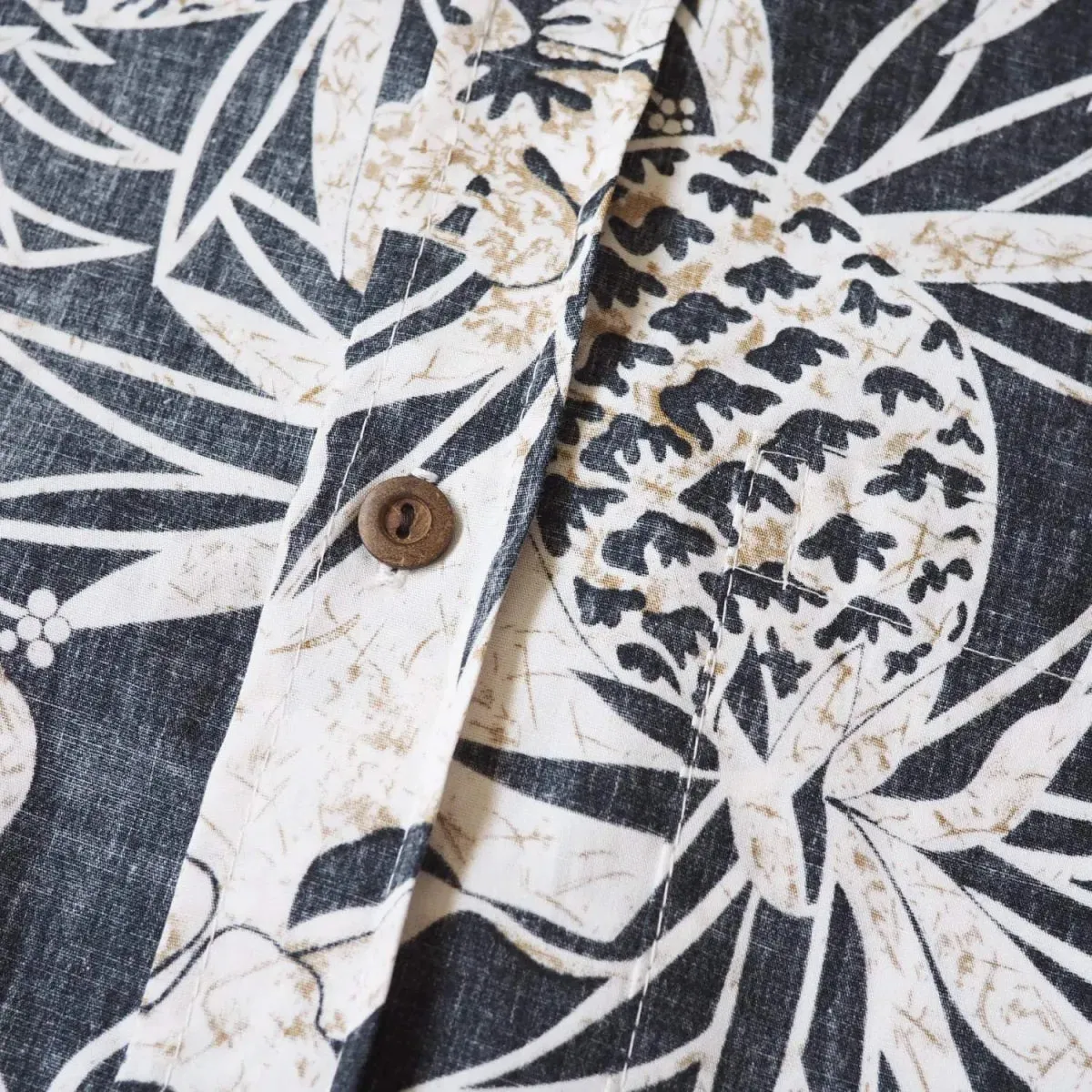 sweet pineapple black REVERSE print hawaiian cotton shirt