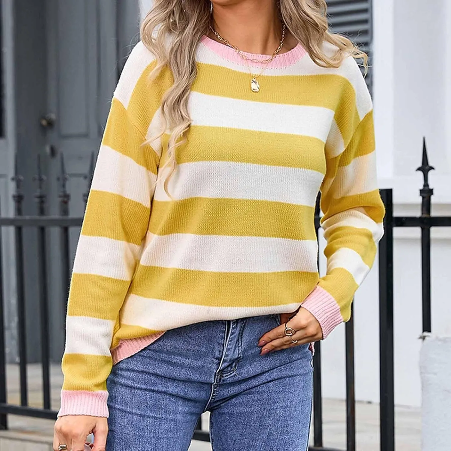 Trendy Sweatshirts Oversized for Women Hoodies Orange and White Long Sleeve Cropped Pullover Funny Loose Fit Outfit