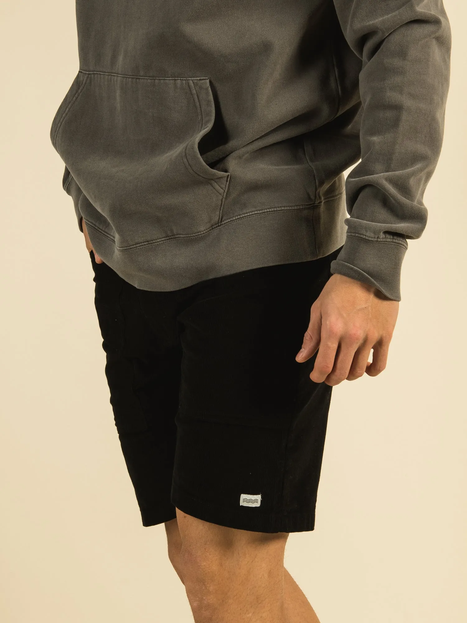 TRUNKS EXPLORER 8' SHORT  - CLEARANCE