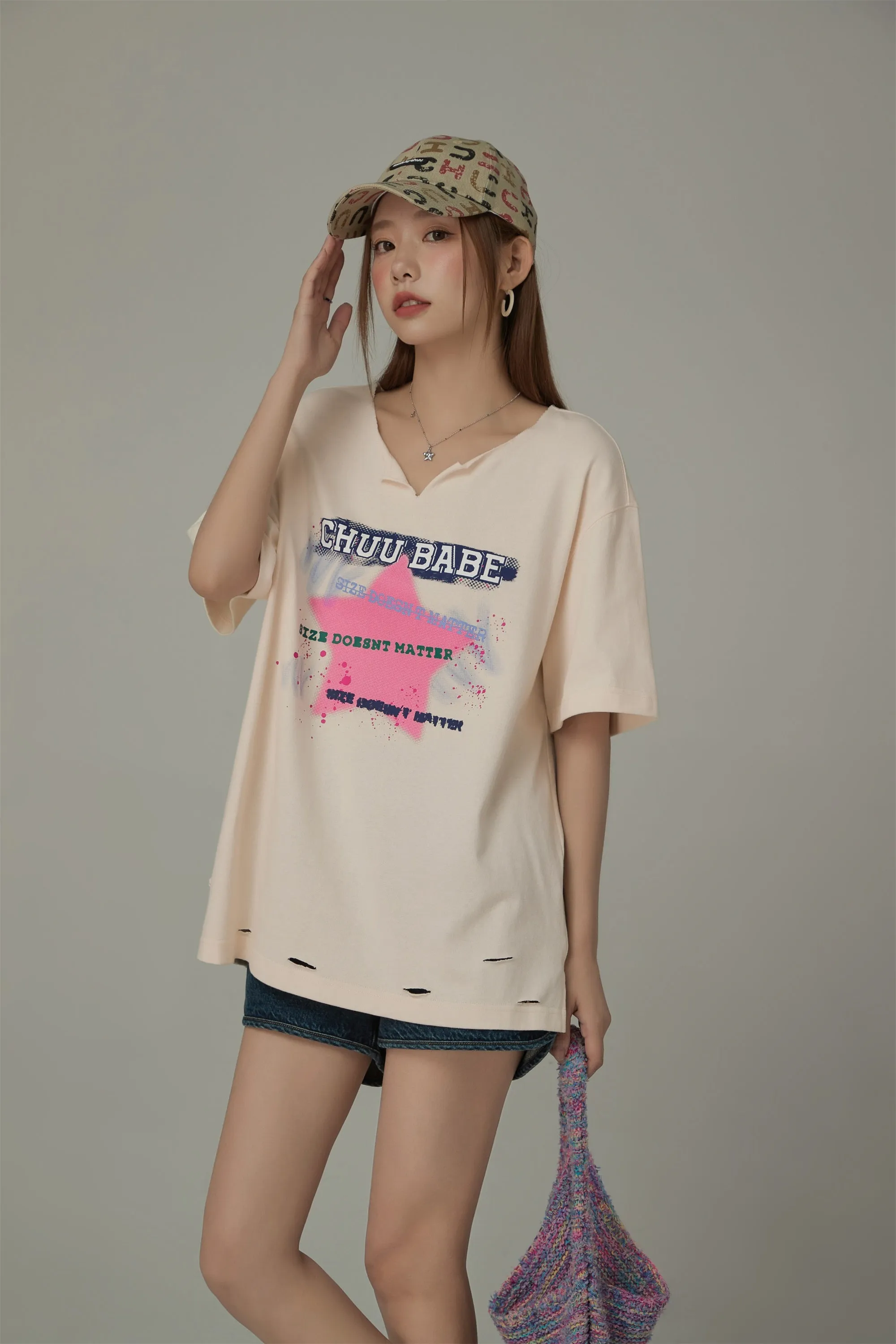 V-Trim Chuu Babe Star Distressed T-Shirt