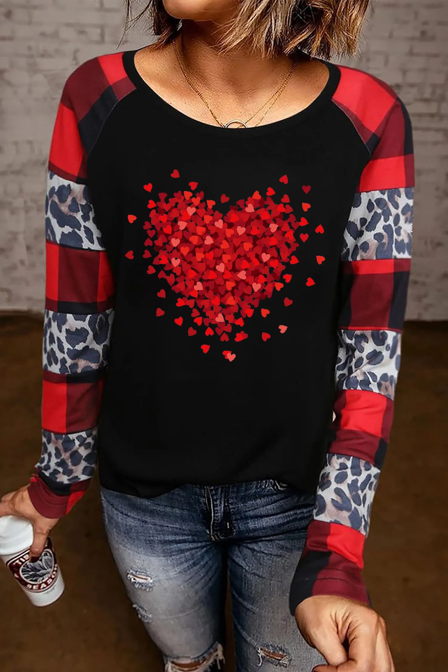 Valentines Day Shirts for Women Funny Plaid Love Heart Graphic Valentines T-Shirt Plaid Striped Splicing Long Sleeve Tops