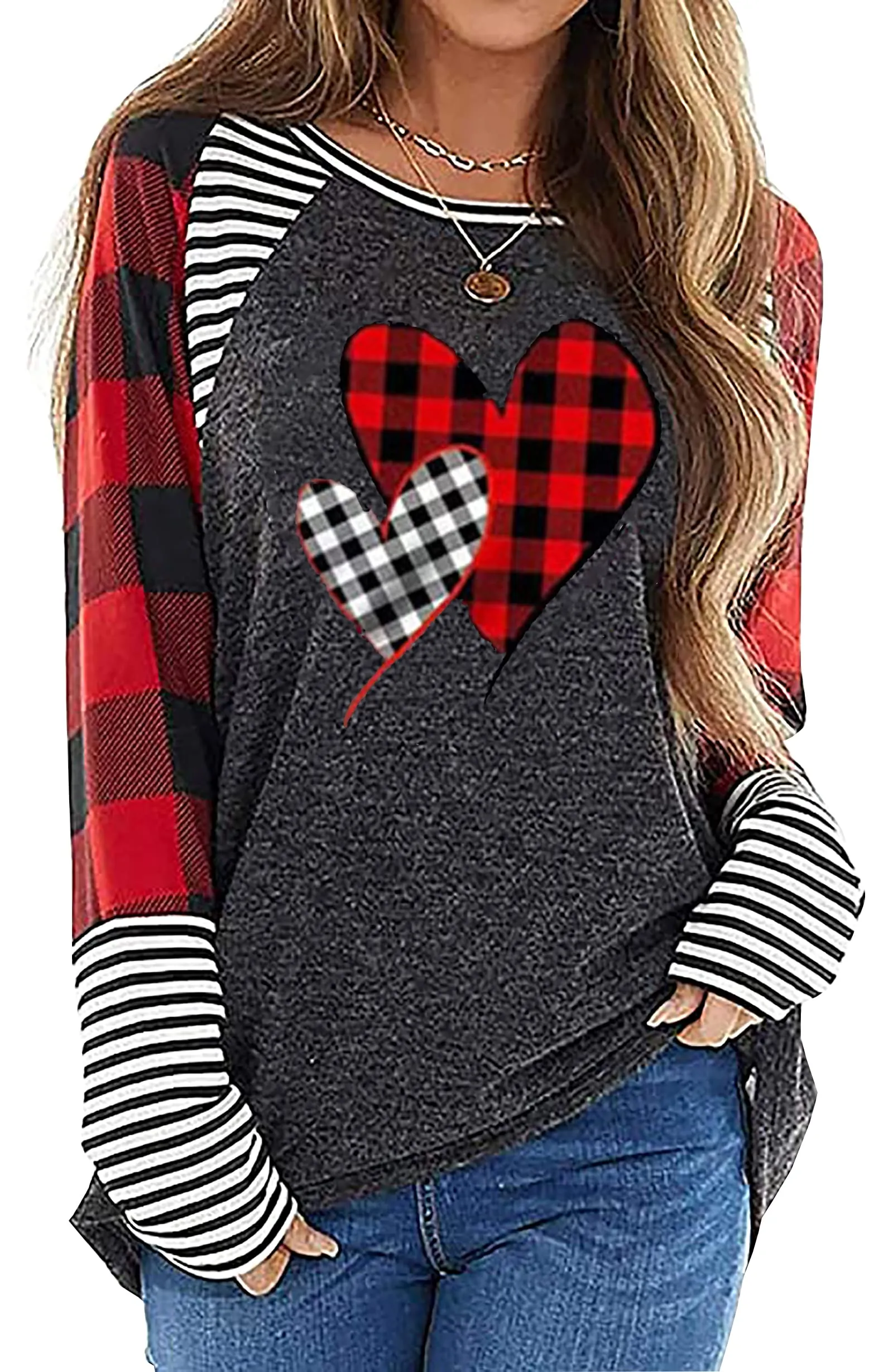 Valentines Day Shirts for Women Funny Plaid Love Heart Graphic Valentines T-Shirt Plaid Striped Splicing Long Sleeve Tops