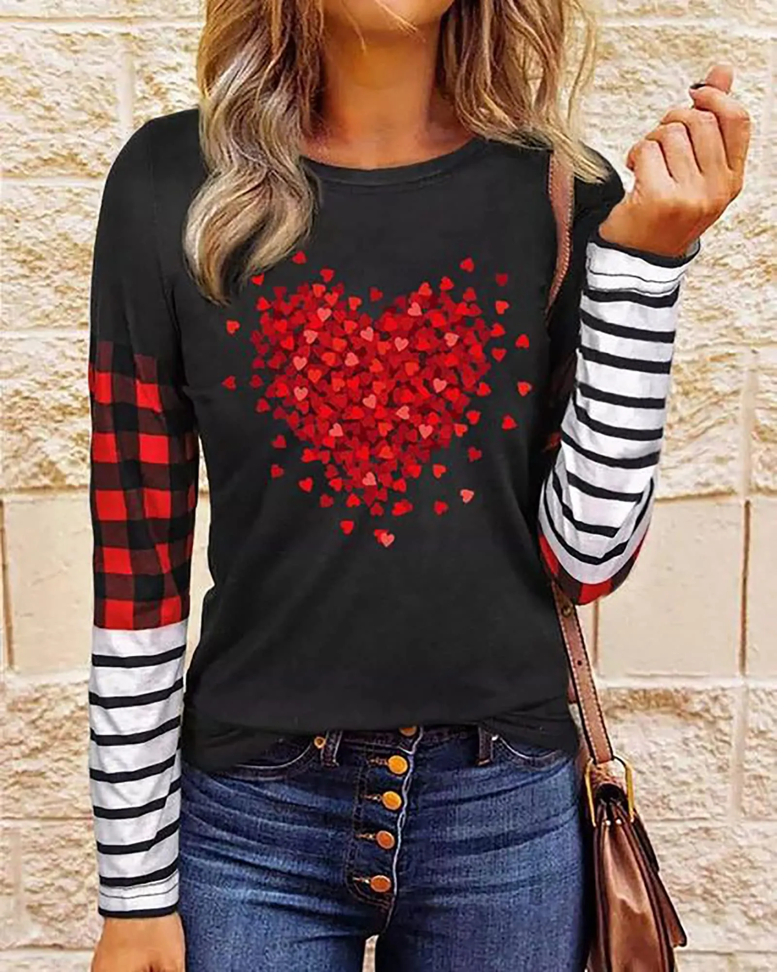 Valentines Day Shirts for Women Funny Plaid Love Heart Graphic Valentines T-Shirt Plaid Striped Splicing Long Sleeve Tops