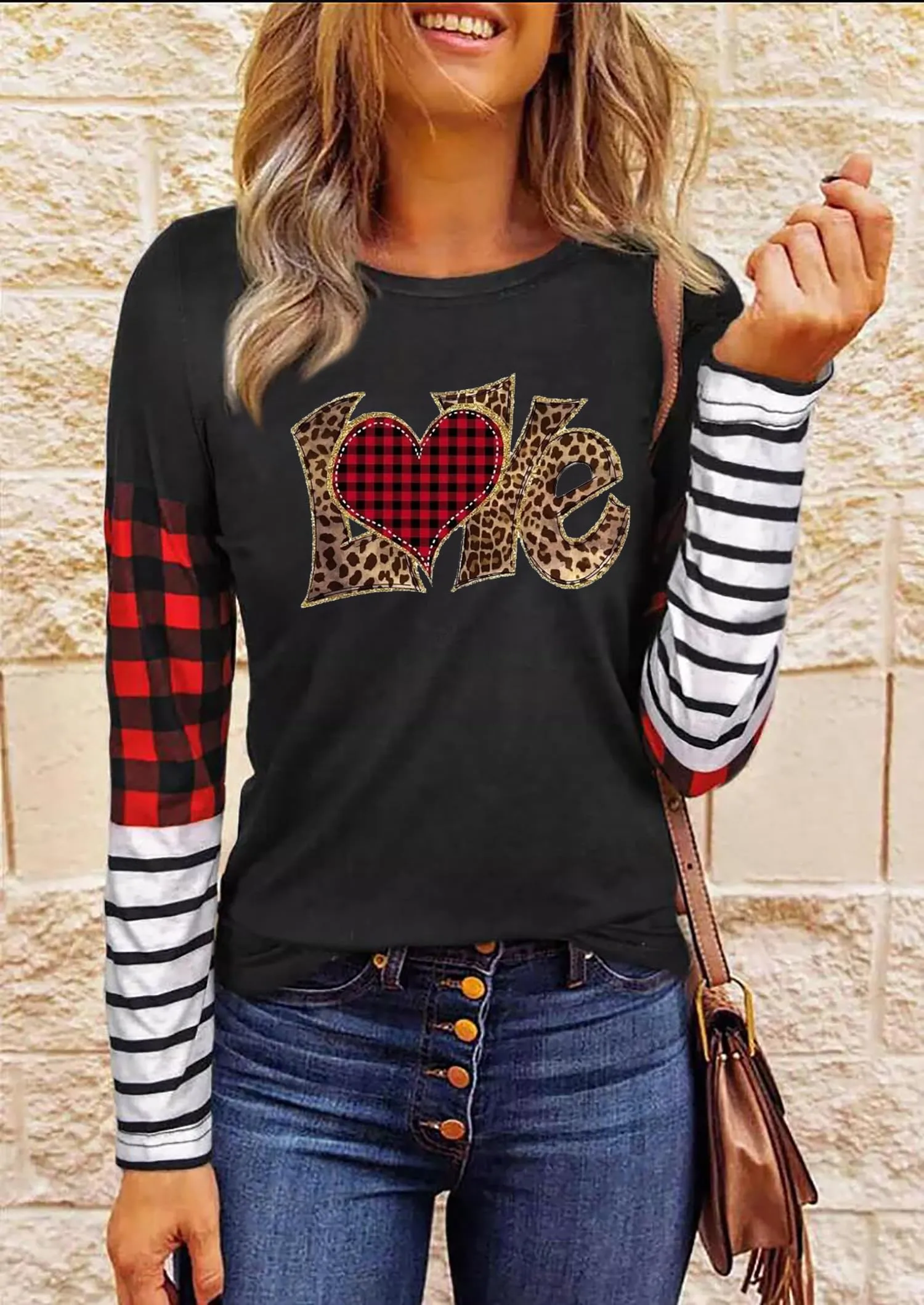 Valentines Day Shirts for Women Funny Plaid Love Heart Graphic Valentines T-Shirt Plaid Striped Splicing Long Sleeve Tops