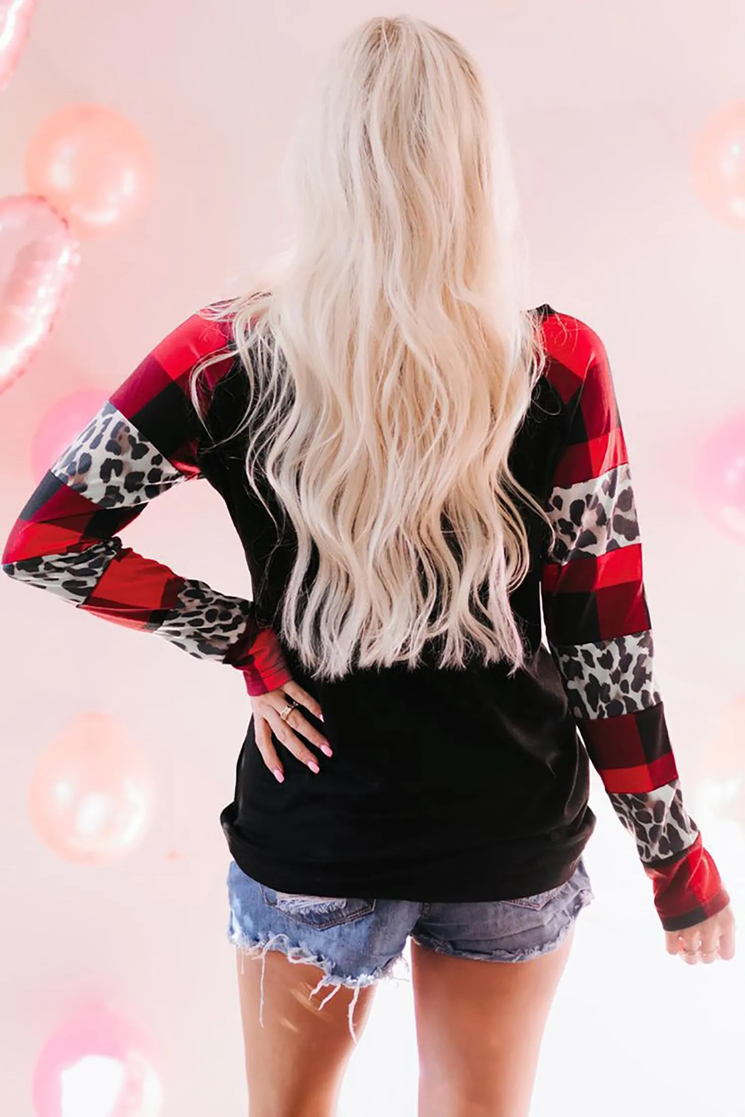 Valentines Day Shirts for Women Funny Plaid Love Heart Graphic Valentines T-Shirt Plaid Striped Splicing Long Sleeve Tops
