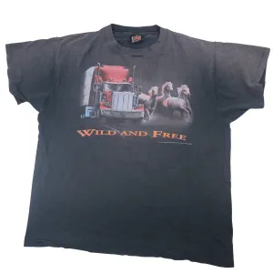 Vintage 3D Emblem "Wild and Free" Graphic T Shirt - XL