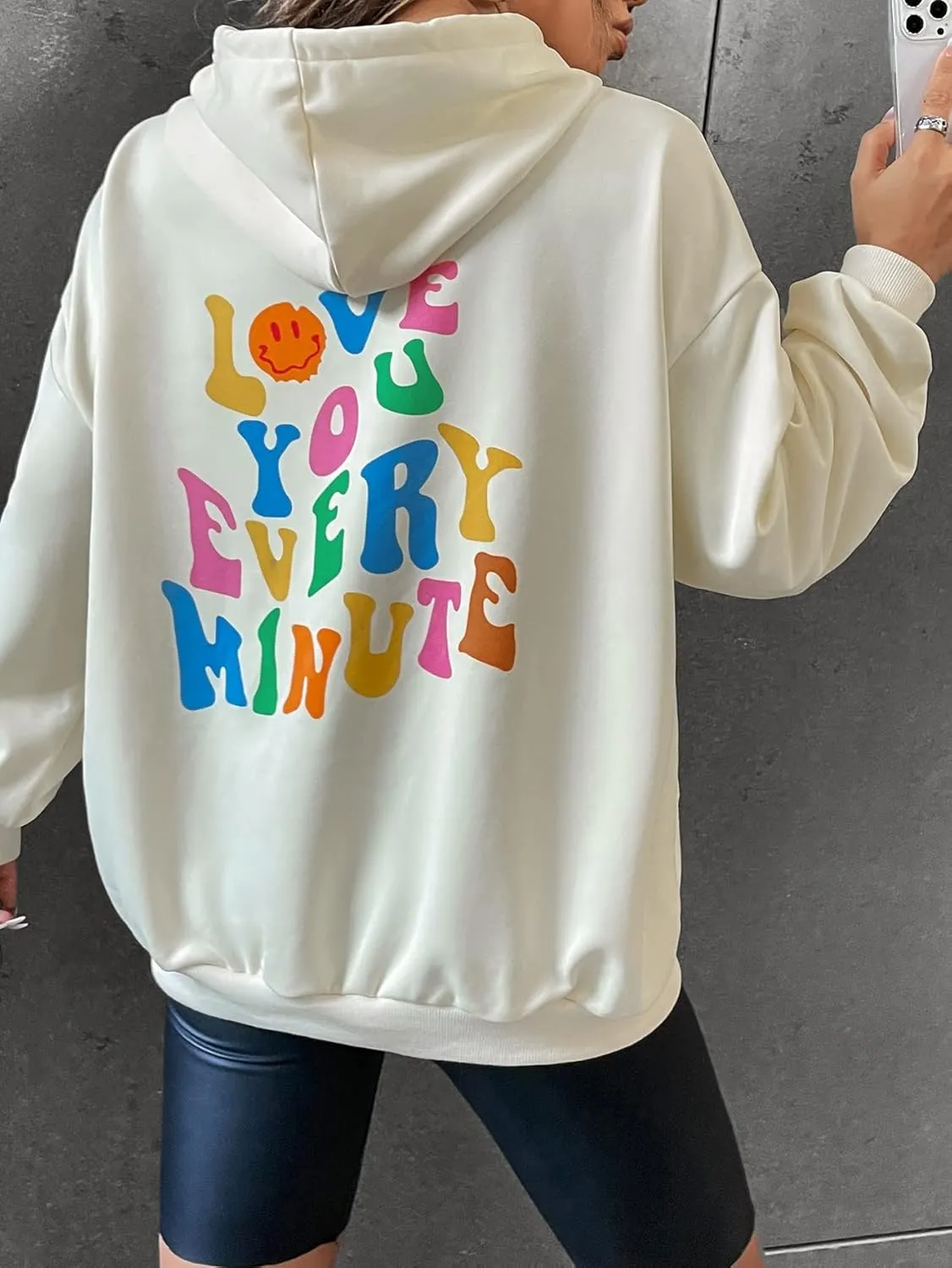 WDIRARA Women's Slogon Graphic Print Drastring Hoodie Sweatshirt Oversized Pullover Tops
