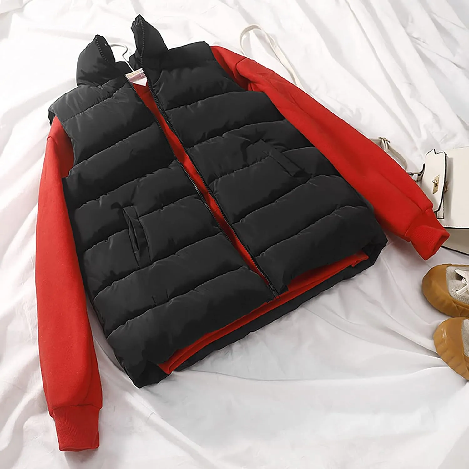 Women's Casual Outerwear Vest Warm Lightweight Puffer Jacket with Pockets Stand Collar Sleeveless Down Outwear Vests