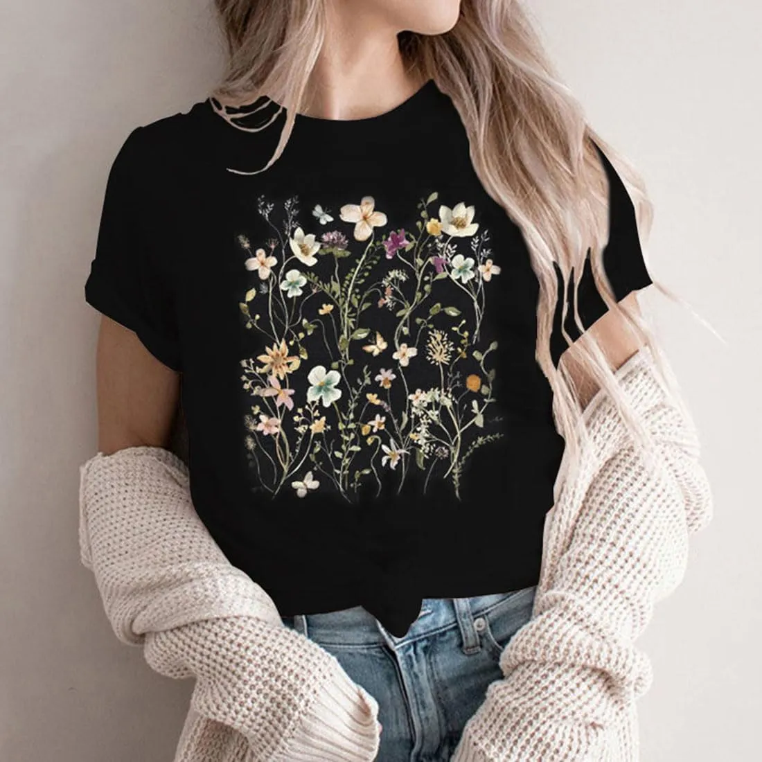 Women's Graphic Floral T Shirt Boho Wildflower Graphic Loose Tees Short Sleeve Vintage Summer Casual Tee Tops
