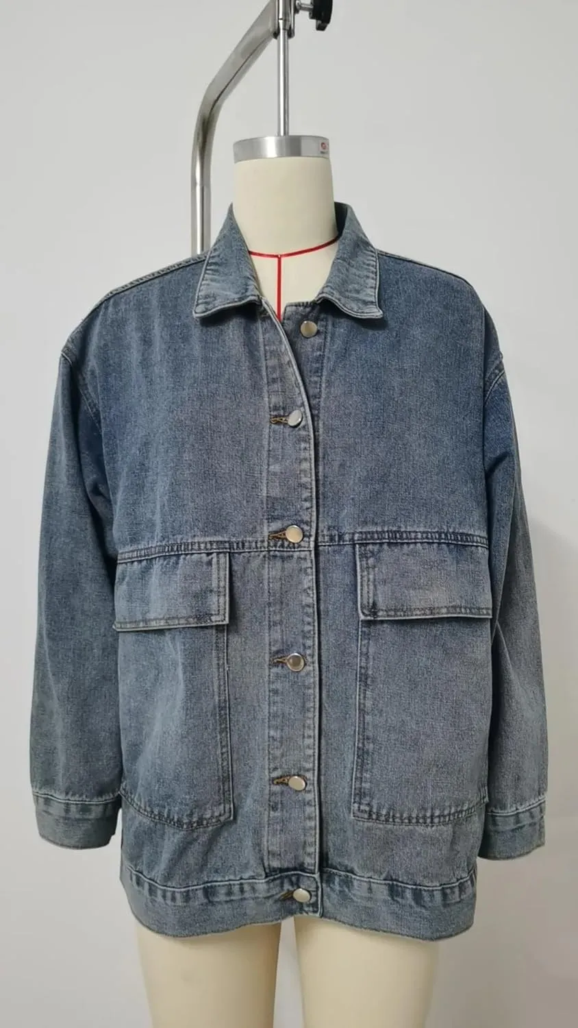 WomenS Long Sleeve Denim Jacket Loose Fit Mid-Length Turn-Down Collar Single Breasted Button Closure Casual Outerwear